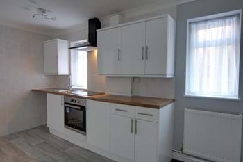 Image for property: 15830