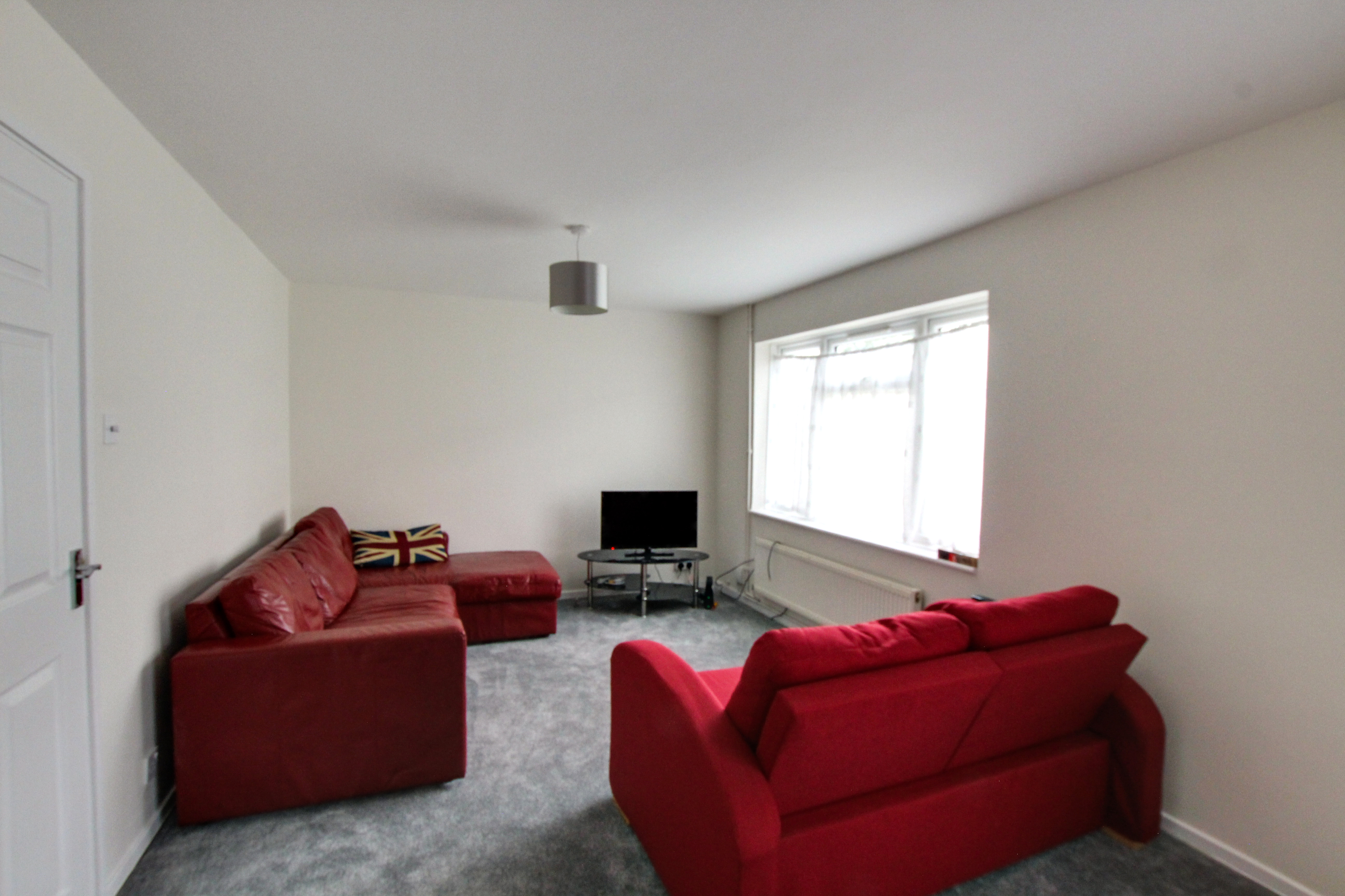 Barton Walk, Furnace Green, Crawley