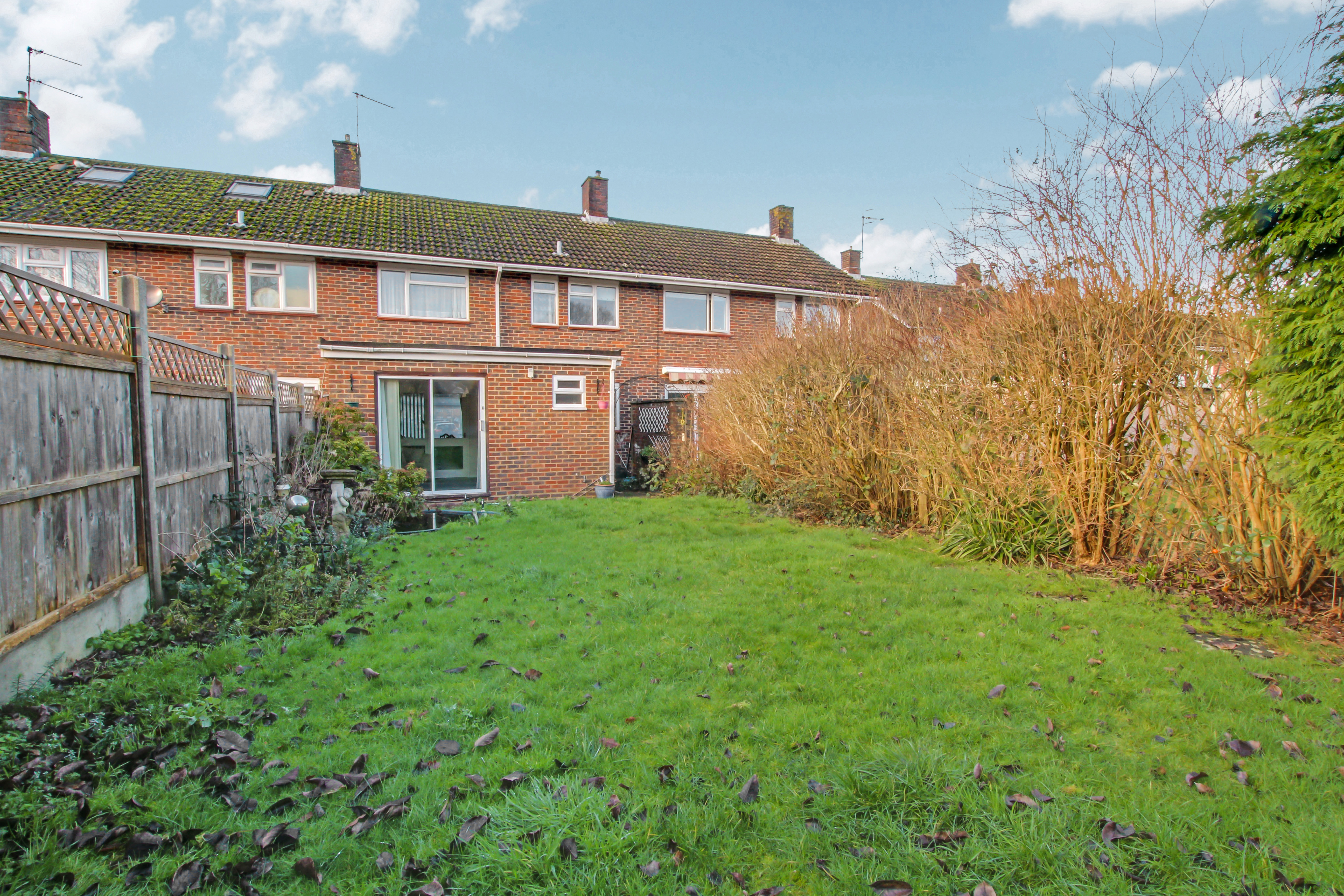 Langley Green, Crawley