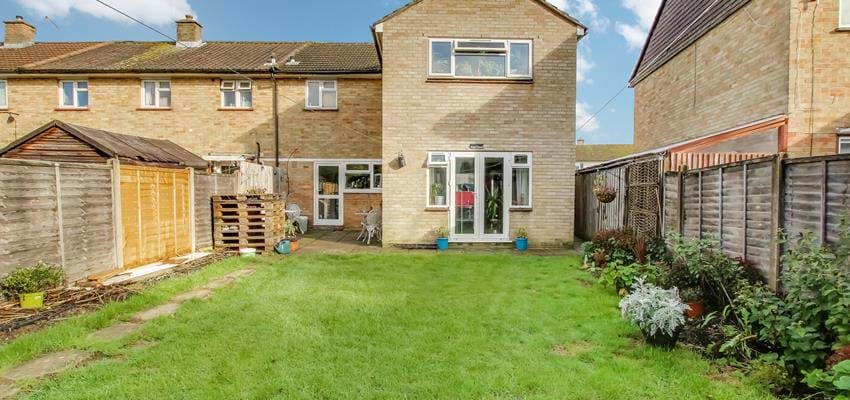 For Sale : Northgate, Crawley