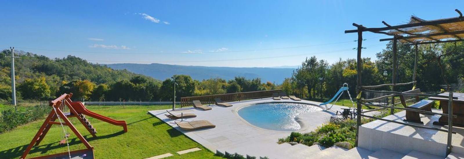 Banner for Six tips for a sizzling summer sale