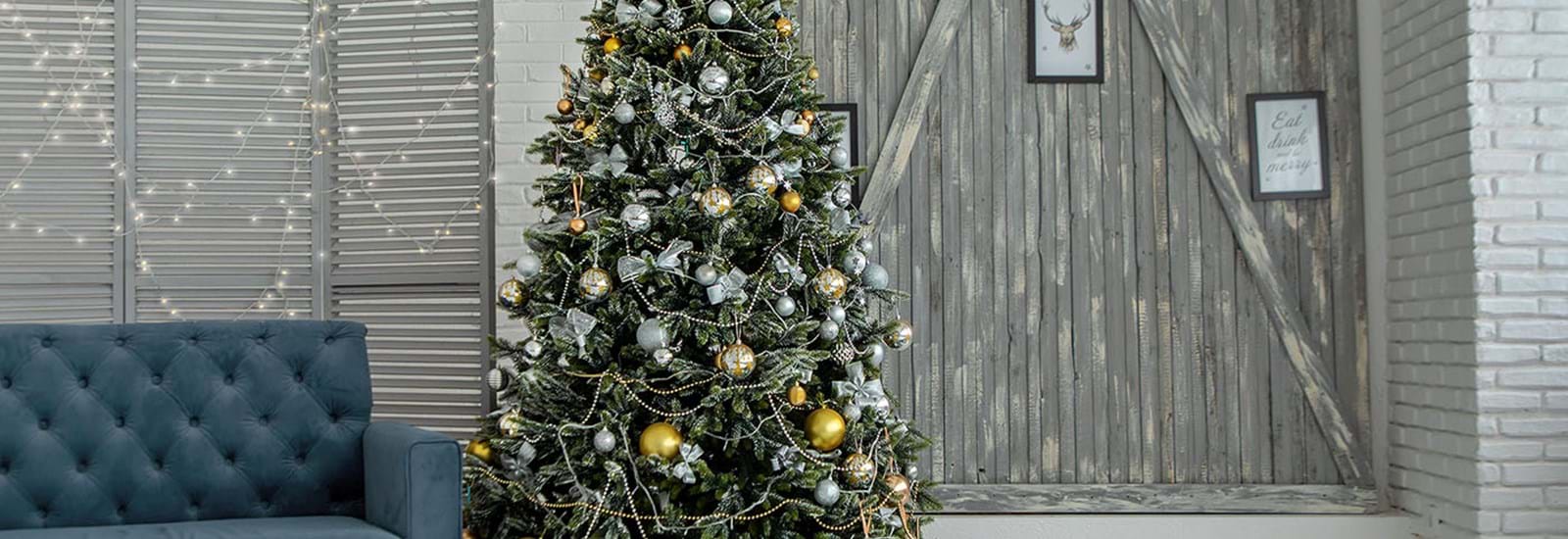 Banner for Planning to Sell Your Crawley Home in 2021? Then Read This Before Your Christmas Decorations Go Up