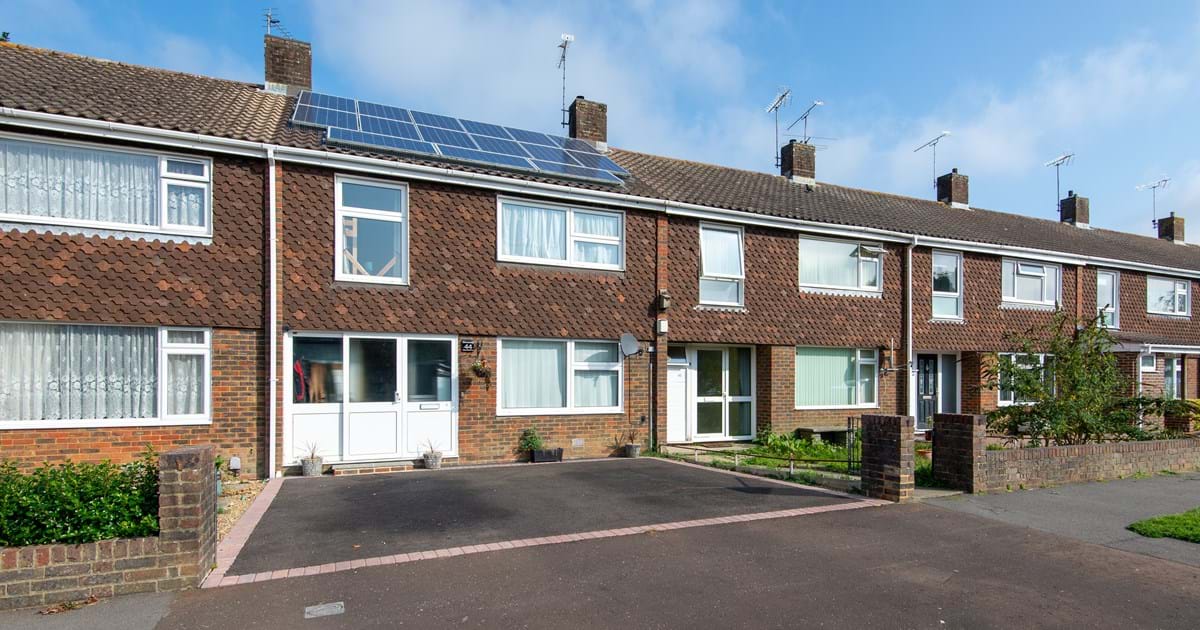 Newmarket Road, Furnace Green, Crawley